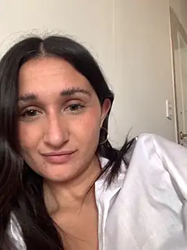 Snapshot of luci_brecman chatting on 14, 6, 2026 luci brecman online show from 14, 6, 2026