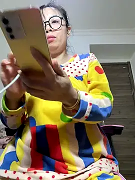 aa520uv online show from 18, 11, 2025