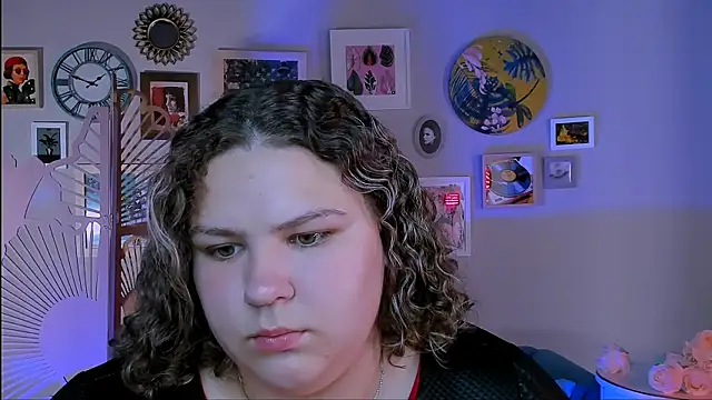 FlorenceAnderson online show from 16, 9, 2025