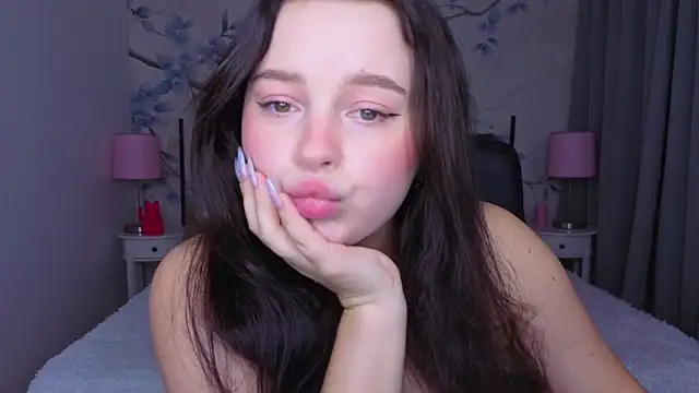 Cute kitty- online show from 29, 11, 2025