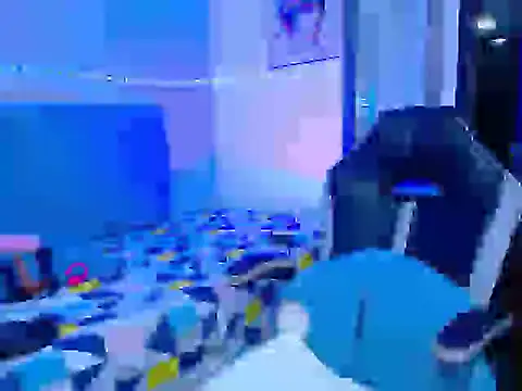 Snapshot of kriss_sweetboobs10 chatting on 21, 2, 2026 kriss sweetboobs10 online show from 21, 2, 2026