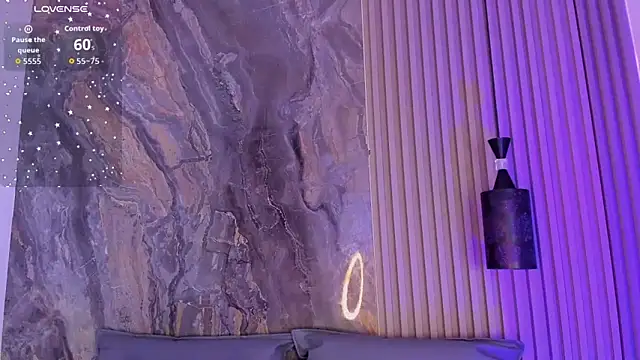 Snapshot of MiaScott5 chatting on 20, 9, 2025 MiaScott5 online show from 20, 9, 2025