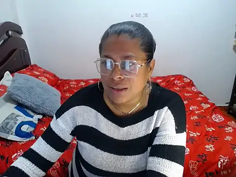 Tu-Reina online show from 21, 10, 2025