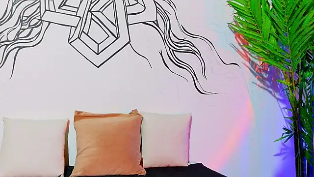 Emmi Roberts online show from 19, 2, 2026