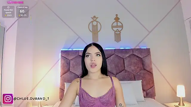 Chloe Durand  online show from 22, 9, 2025