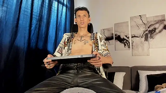 Snapshot of Giotrashy chatting on 21, 7, 2026 Giotrashy online show from 21, 7, 2026