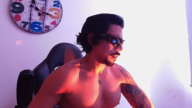 josemeirelesfox online show from 7, 10, 2025