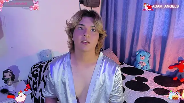 Snapshot of adam_angelssss chatting on 28, 4, 2026 adam angelssss online show from 28, 4, 2026