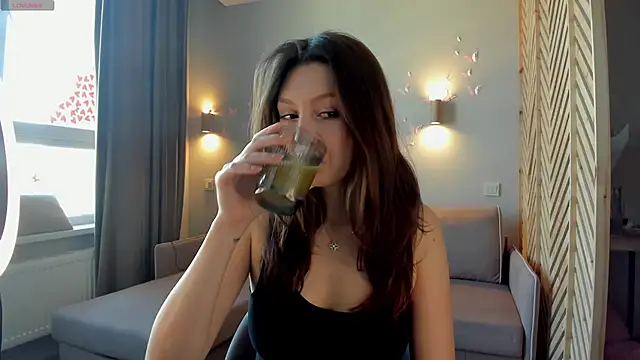 Snapshot of nerenuu_ chatting on 20, 3, 2025 nerenuu online show from 20, 3, 2025