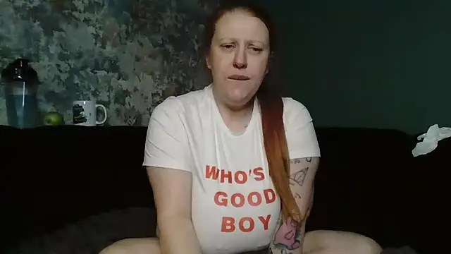 Snapshot of XxXMistyXxX chatting on 28, 4, 2026 XxXMistyXxX online show from 28, 4, 2026