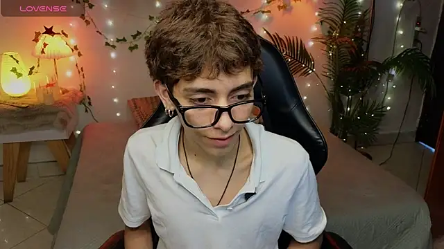 Matty Sparkk online show from 5, 4, 2026