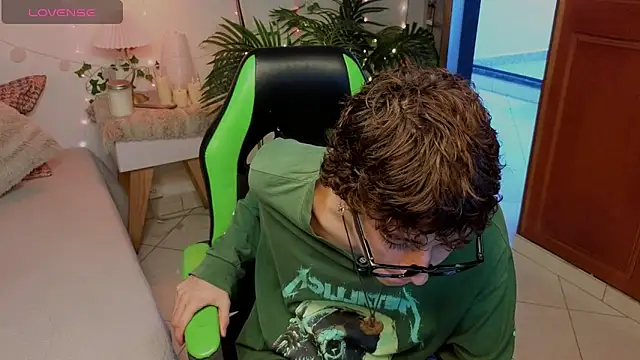 Matty Sparkk online show from 11, 6, 2026