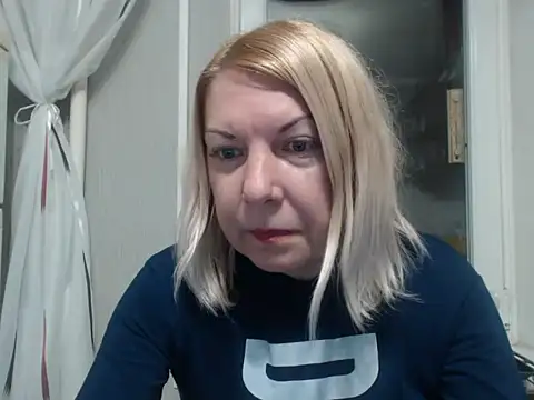 Lillia Ray online show from 9, 11, 2025