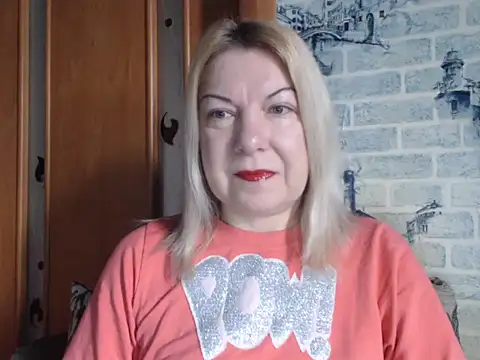 Snapshot of Lillia_Ray chatting on 4, 3, 2026 Lillia Ray online show from 4, 3, 2026