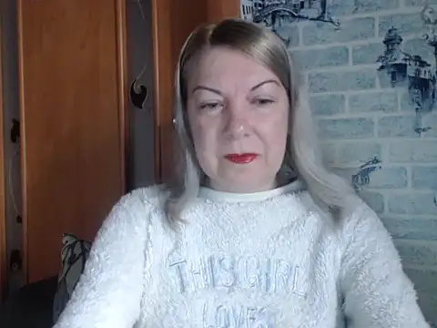 Lillia Ray online show from 29, 3, 2026