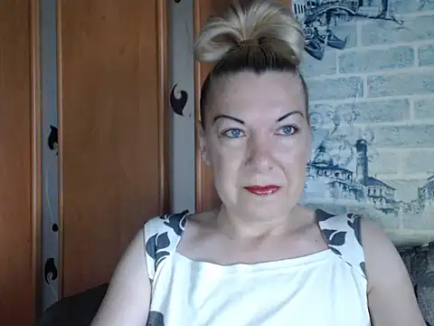 Snapshot of Lillia_Ray chatting on 19, 6, 2026 Lillia Ray online show from 19, 6, 2026