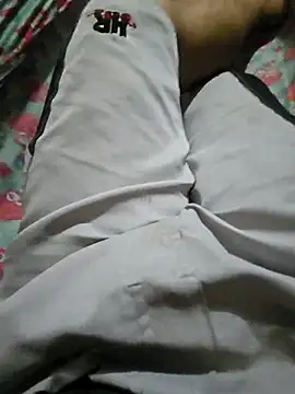 Snapshot of chrisss6674 chatting on 14, 1, 2026 chrisss6674 online show from 14, 1, 2026
