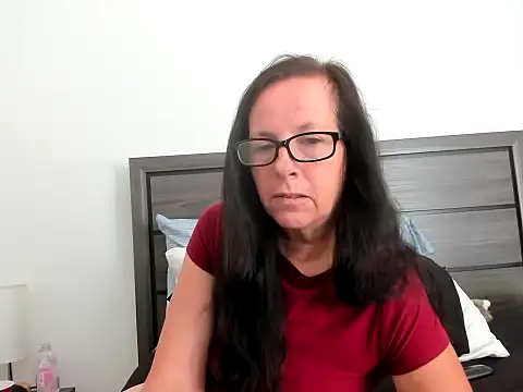 peachgoddess online show from 9, 10, 2025