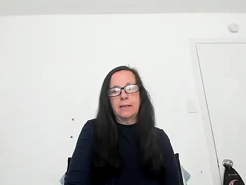 Snapshot of peachgoddess chatting on 4, 6, 2026 peachgoddess online show from 4, 6, 2026