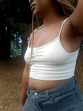 ShyTiny Bae online show from 16, 1, 2026