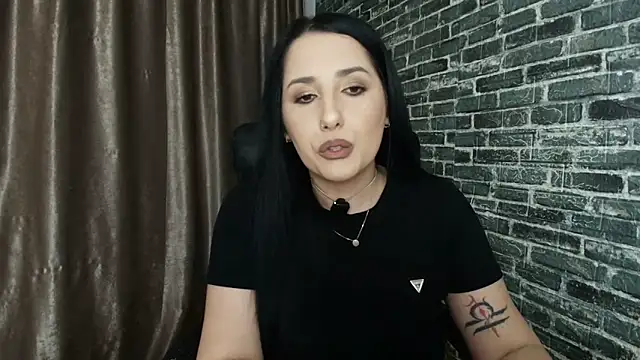 missdyaa online show from 11, 4, 2026