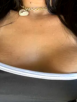 elathaiss online show from 13, 11, 2025