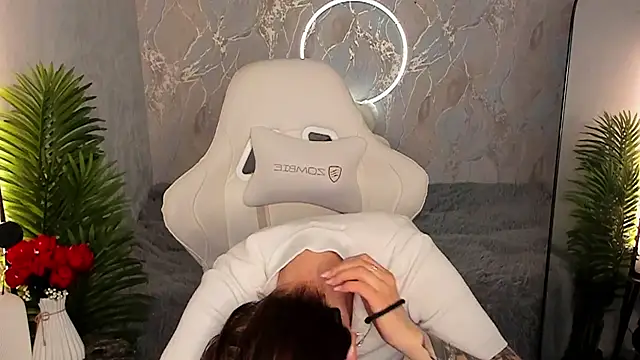 babyisperfect online show from 31, 5, 2026