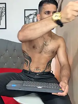 Maximiliano ford online show from 28, 2, 2026