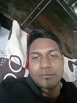 Snapshot of vikesh05 chatting on 18, 11, 2025 vikesh05 online show from 18, 11, 2025