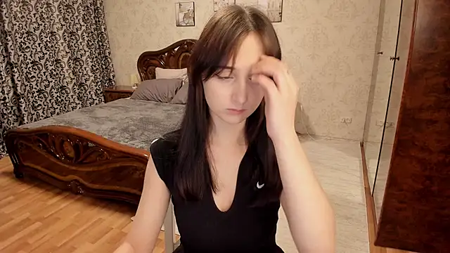 JulietMonli online show from 29, 10, 2025