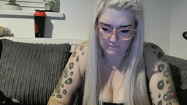 Sizzling Indie36 online show from 10, 10, 2025