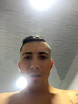 pareja curiosa19 online show from 6, 11, 2025