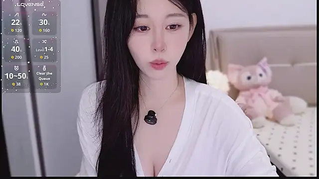 Yoyuyuy online show from 23, 11, 2025