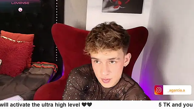 LiamWildx20 online show from 21, 10, 2025