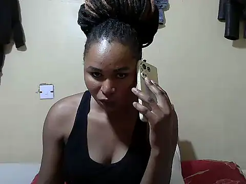 Creamy-Aisha online show from 28, 10, 2025