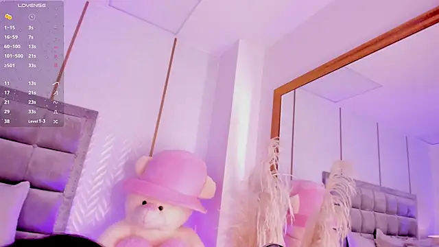 Snapshot of laurencarter1 chatting on 16, 9, 2025 laurencarter1 online show from 16, 9, 2025