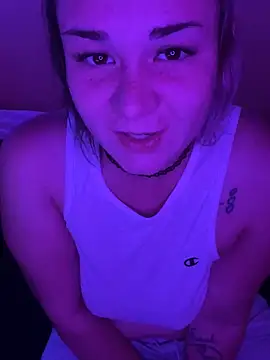 Snapshot of OSoTinyBaby chatting on 26, 9, 2025 OSoTinyBaby online show from 26, 9, 2025