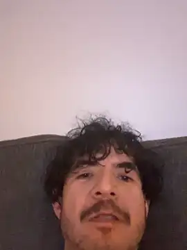 VicS119717 online show from 19, 3, 2025