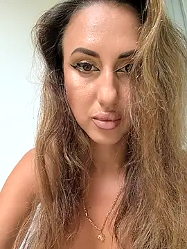 Brilliant-Splashes online show from 4, 11, 2025