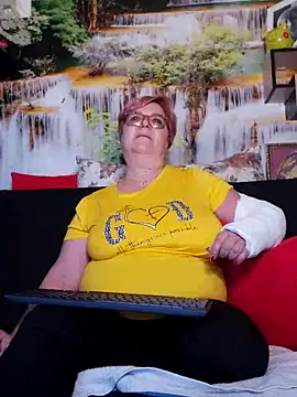 Snapshot of QueenPammy1 chatting on 9, 3, 2025 QueenPammy1 online show from 9, 3, 2025