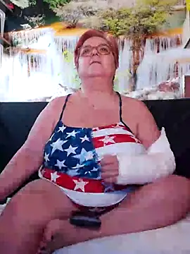 Snapshot of QueenPammy1 chatting on 14, 3, 2025 QueenPammy1 online show from 14, 3, 2025
