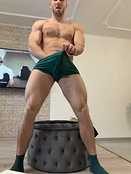 Snapshot of trainwithme chatting on 11, 2, 2026 trainwithme online show from 11, 2, 2026