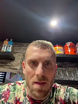 Snapshot of trainwithme chatting on 27, 2, 2026 trainwithme online show from 27, 2, 2026