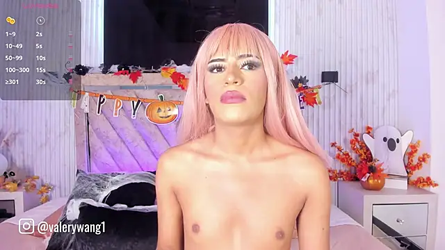 Snapshot of Taylor_Harveey chatting on 15, 10, 2025 Taylor Harveey online show from 15, 10, 2025