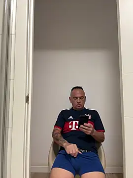 mateocali25 online show from 18, 5, 2026