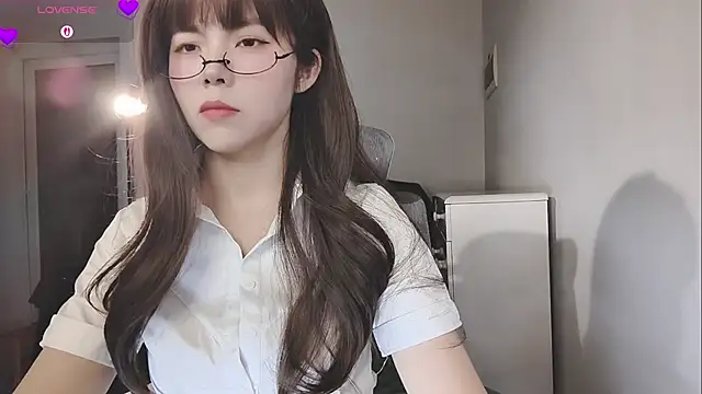 Snapshot of BlushDoll chatting on 26, 4, 2026 BlushDoll online show from 26, 4, 2026
