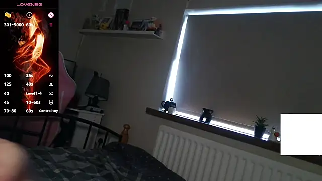 Ms Lunar-Lust online show from 17, 9, 2025