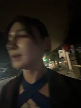 Rainbow-sweet online show from 10, 2, 2026