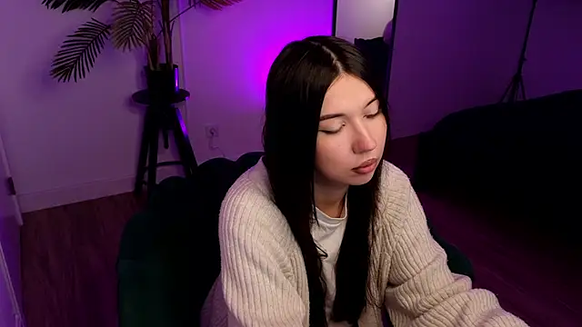 DillionHarpery online show from 22, 3, 2025