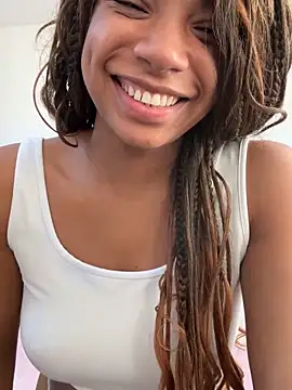 Snapshot of Lirioafro chatting on 16, 3, 2026 Lirioafro online show from 16, 3, 2026